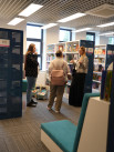Dla Bibliotekarzy: Inspiracje i integracja – wizyta bibliotekarzy i seniorów z Hrubieszowa - Zdjęcie nr 2